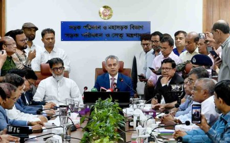 দেশব্যাপী সড়ক দুর্ঘটনা রোধ ও সড়কে সার্বিক নিরাপত্তা বৃদ্ধি সংক্রান্ত বৈঠক, জিপিএস বাধ্যতামূলক করার সিদ্ধান্ত