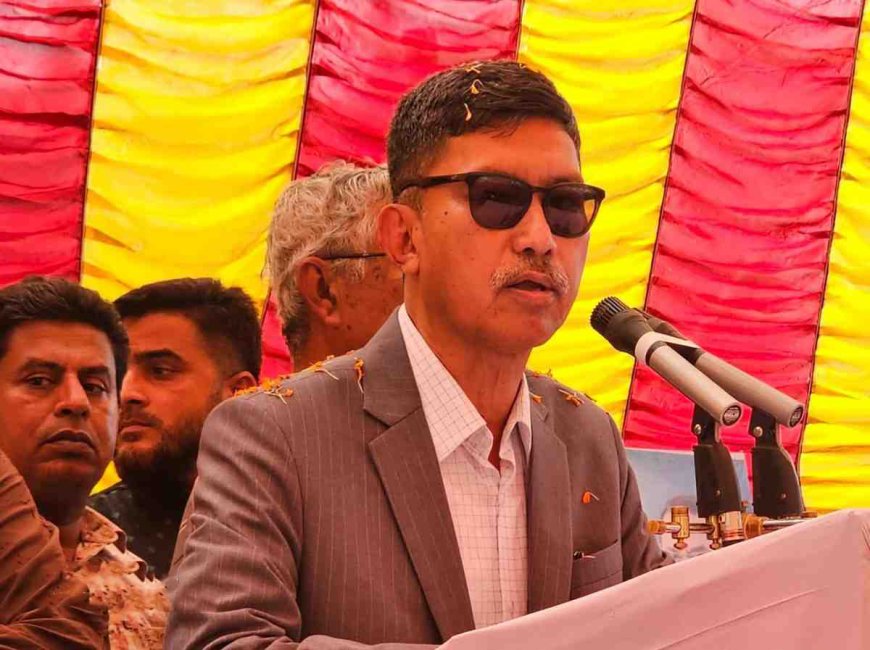 প্রধানমন্ত্রী হতদরিদ্র মানুষের সেবার জন্যই ফ্যামিলি কার্ড বিতরণ করছেন- বান্দরবান লামায় পার্বত্যমন্ত্রী দীপেন দেওয়ান