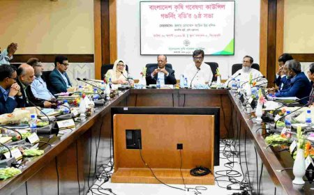 নিরাপদ খাদ্য উৎপাদনে পেস্টিসাইড নিয়ন্ত্রণে কৃষকদের প্রশিক্ষণ দেওয়া হবে ----কৃষি এবং মৎস্য ও প্রাণিসম্পদমন্ত্রী