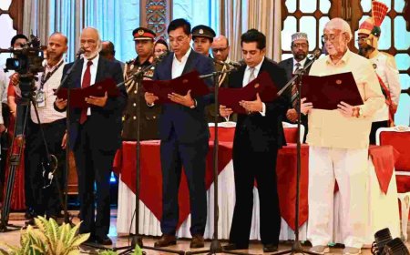 রাষ্ট্রপতি মির্জা ফখরুলের হাতে শপথ নিলেন নতুন চার মন্ত্রী ও দুই প্রতিমন্ত্রী