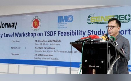 শিপ রিসাইক্লিং দেশের অর্থনীতির জন্য গুরুত্বপূর্ণ: শিল্পমন্ত্রী