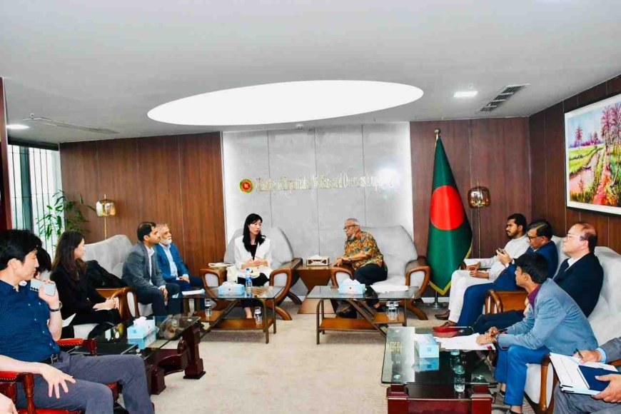 প্রবাসী কল্যাণ মন্ত্রী-প্রতিমন্ত্রীর সঙ্গে দক্ষিণ কোরিয়ার প্রতিনিধিদলের সৌজন্য সাক্ষাৎ