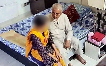 সাতক্ষীরার গাজী নজরুল  এখন কোন দলের এমপি